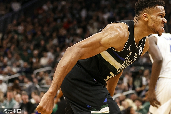 国王翻盘魔术，波尔津吉斯三分雨点燃全场