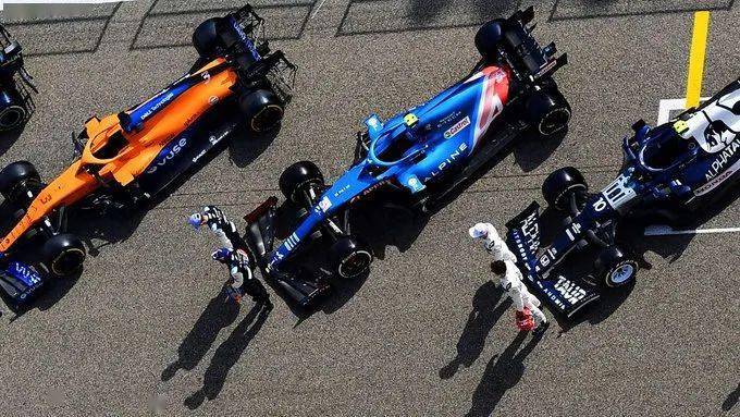 包含威廉姆斯逆转红牛二队，阿隆索刷新纪录的词条