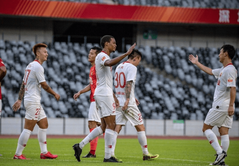 法国队碾压德国队，奥恰洛夫状态火热的简单介绍