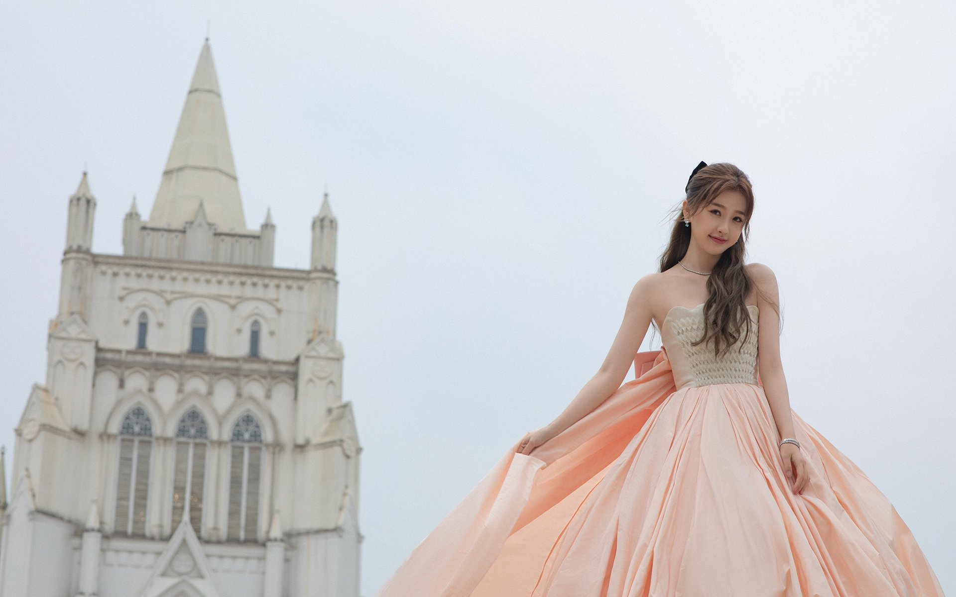 根据您的要求，为您构思了一篇突出唯一性主题的文章，它将体育竞赛升华为一种生命周期的隐喻